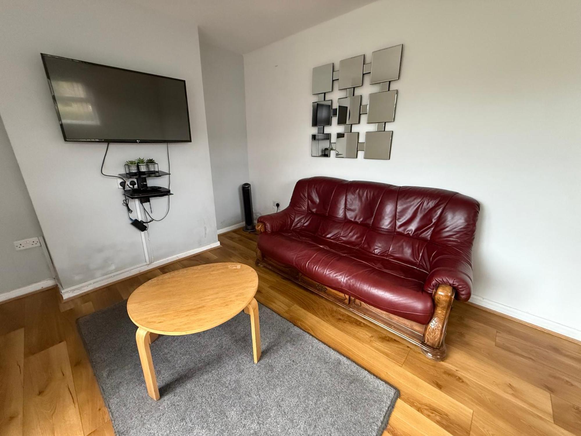 Cosy Home Near Nec, Bhx Bullring & Solihull Birmingham Exterior photo